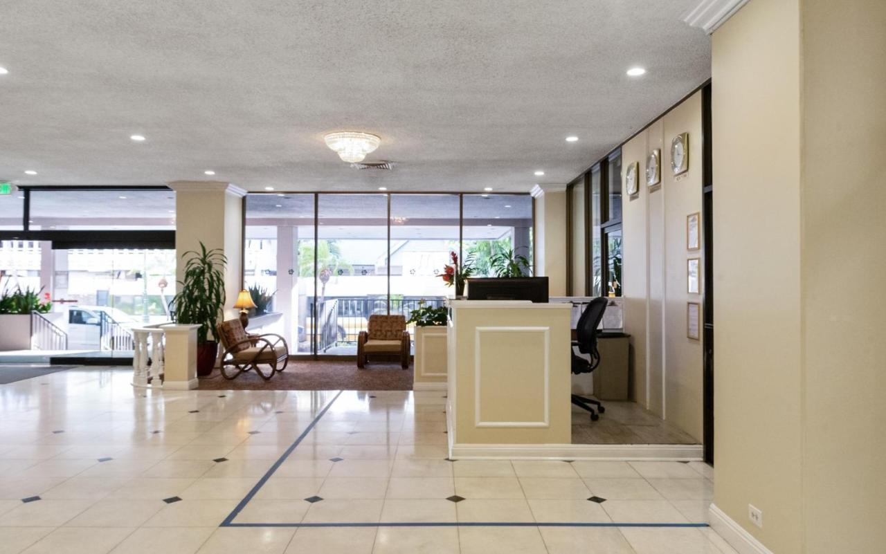 Private One Bedroom Condo, With Corporate Rental Car Savings Code Included, Free Onsite Parking ホノルル エクステリア 写真